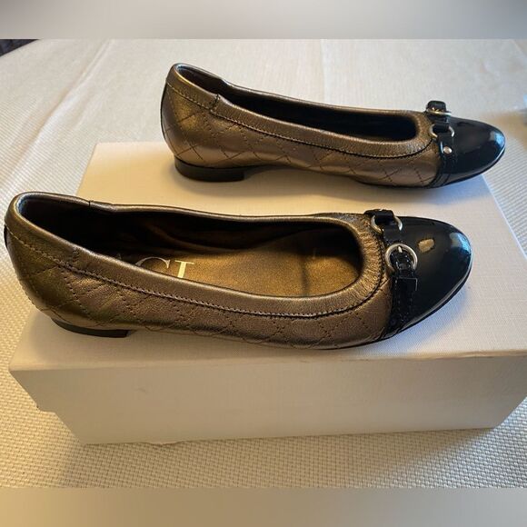 AGL cap to patent leather and quilted puter metallic flats size 6.5 Italy - Picture 6 of 8